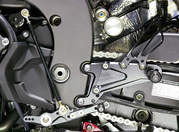 YZF-R1 '07 BACK STEP KIT