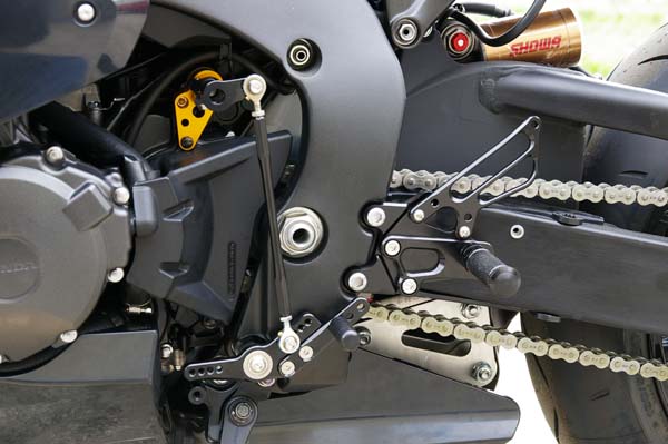 CBR1000RR BACK STEP KIT