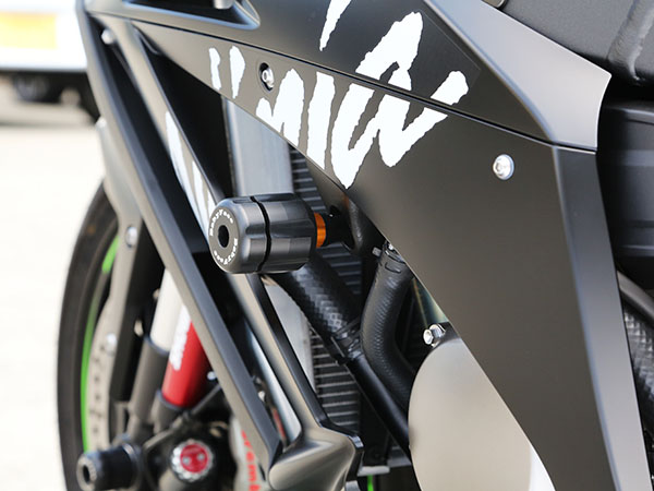 ZX10R ('16-) FRAME SLIDER  AXL Protector