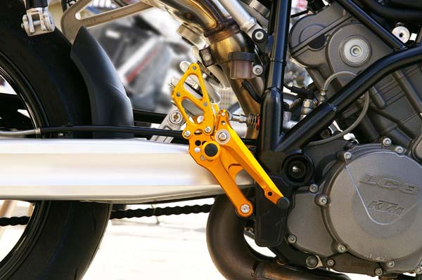 KTM 990 SUPERDUKE/R BACK STEP KIT