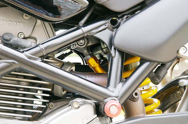 DUCATI サスペンションリンクロッド